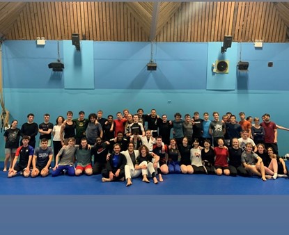 Members of UL clubs and societies 