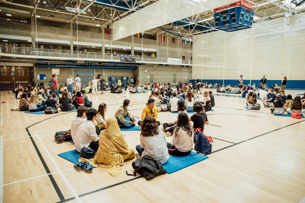 UL Global Speed Friending Activity in the UL Sport arena during Orientation week