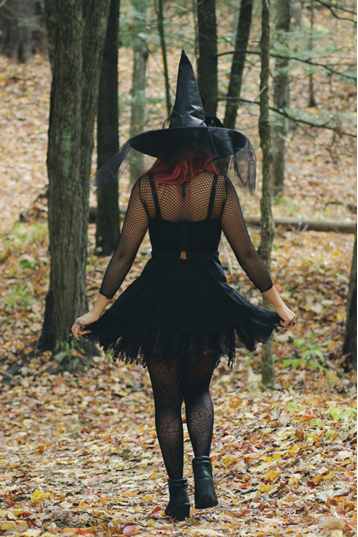 Embracing the Eerie Spirit of Halloween Through&nbsp;Costumes