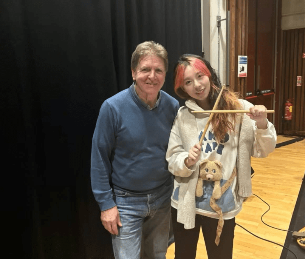 Niri and a jazz musician