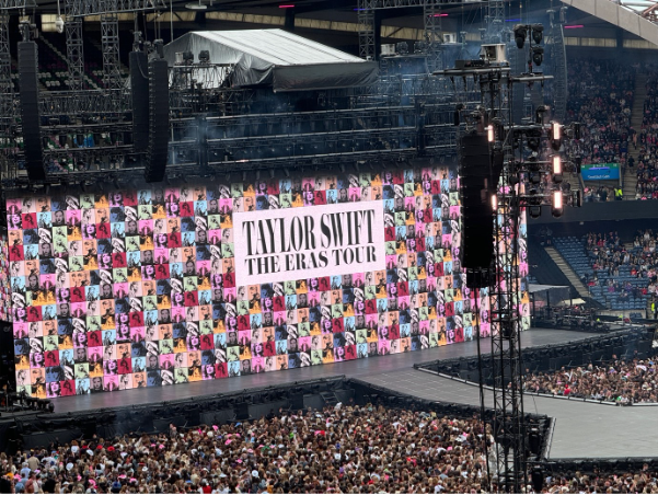 Edinburgh Tour: Music, Culture and Tram Experience 